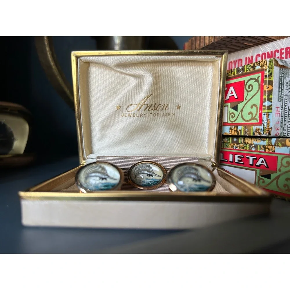 Anson Vintage Mens Gold Tone Marlin Sailfish Tie Bar and‎ Cufflinks Set with Box